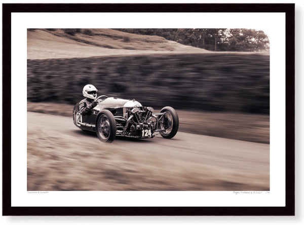 Morgan 3 Wheeler at Shelsley Walsh Hill Climb A3 (297 x 420 mm / 11.7 x 16.5 in) / Black Wood Frame (Printed on Fine