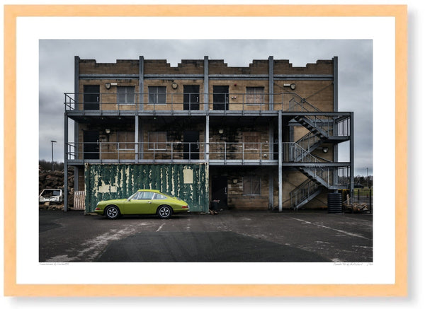 Porsche 912 A3 (297 x 420 mm / 11.7 x 16.5 in) / Wood Frame (Printed on Fine Art Paper) / No Mount
