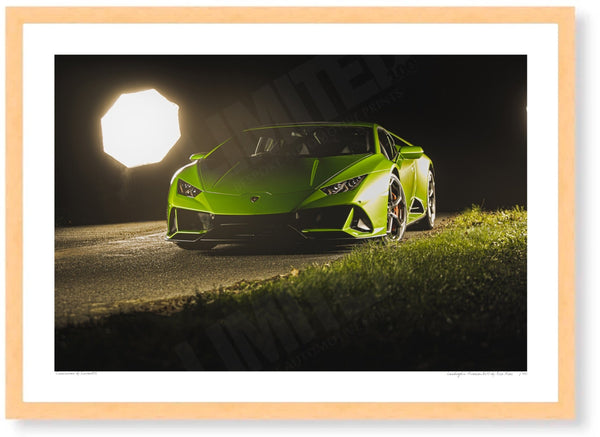 Lamborghini Huracán EVO (limelight) A3 (297 x 420 mm / 11.7 x 16.5 in) / Wood Frame (Printed on Fine Art Paper) / No
