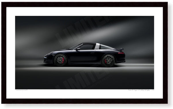 Porsche 911 Targa 4 GTS (991) side profile S (420mm x 244) / Black Wood Frame (Printed on Fine Art Paper) / No Mount