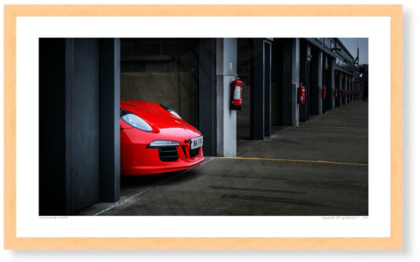 Porsche 911 GTS (991) S (420mm x 249) / Wood Frame (Printed on Fine Art Paper) / No Mount