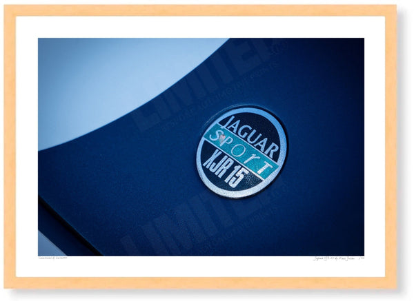 Jaguar XJR-15 A3 (297 x 420 mm / 11.7 x 16.5 in) / Wood Frame (Printed on Fine Art Paper) / No Mount