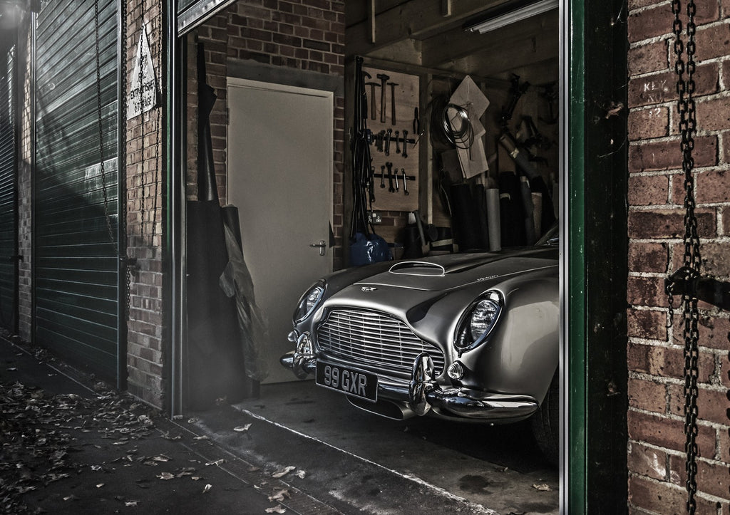 Welcome to Limited100, the home of limited edition car prints