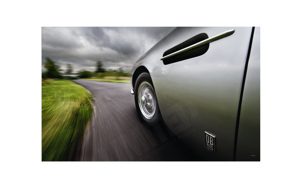 Aston Martin DB5 (side badge)