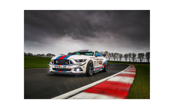 Ford Mustang (sixth generation) at Cadwell Park [B]
