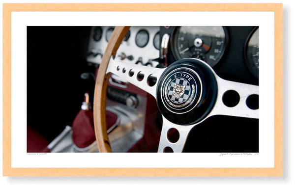 Jaguar E-Type detail (steering wheel)